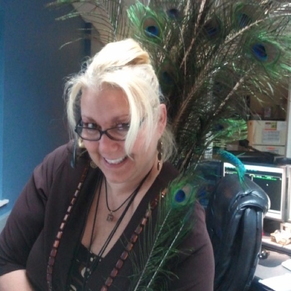 Meet your Posher, Posh - Picture 10 of 10